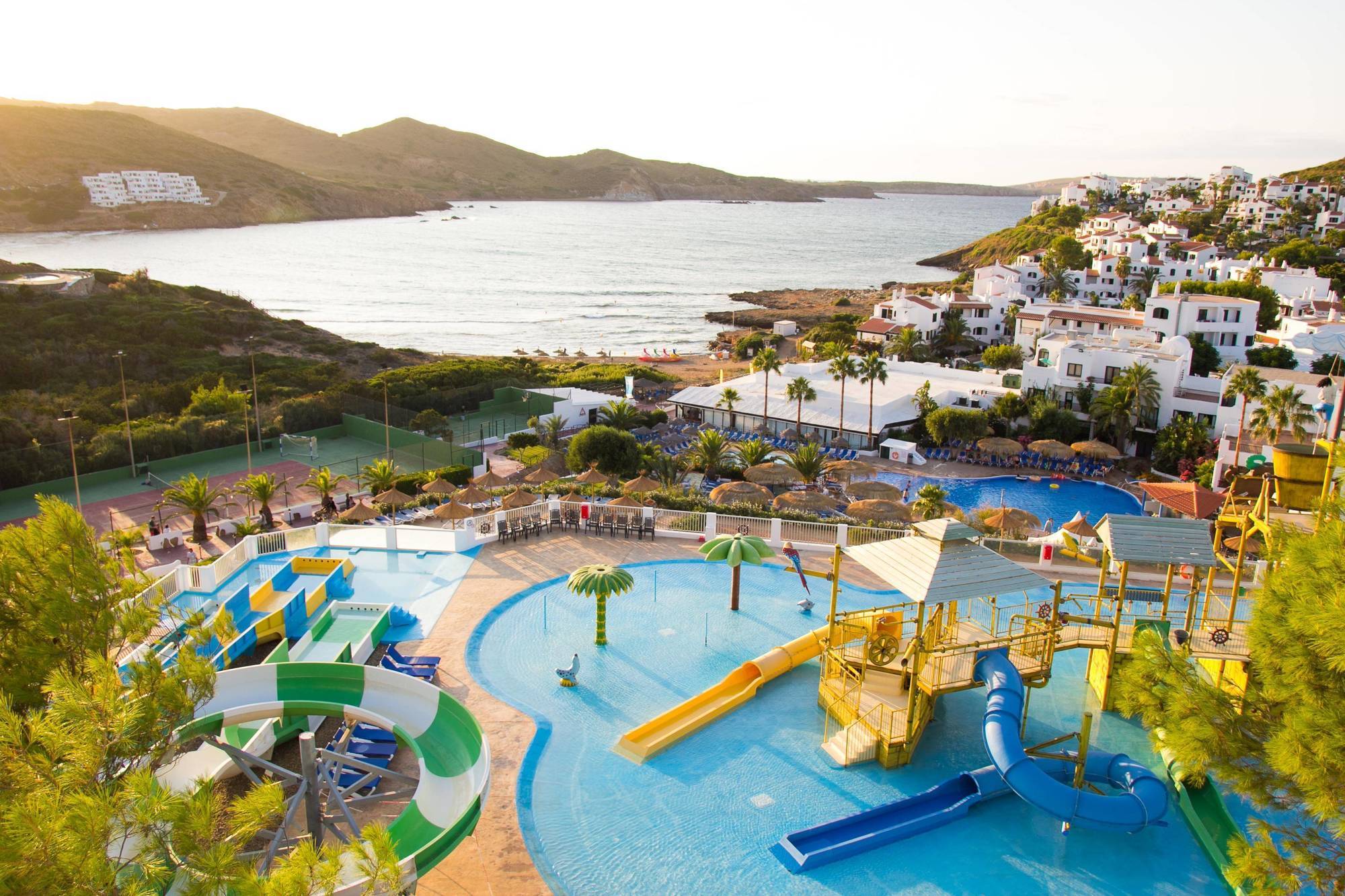Fergus Club Carema Splash Playas De Fornells Buitenkant foto
